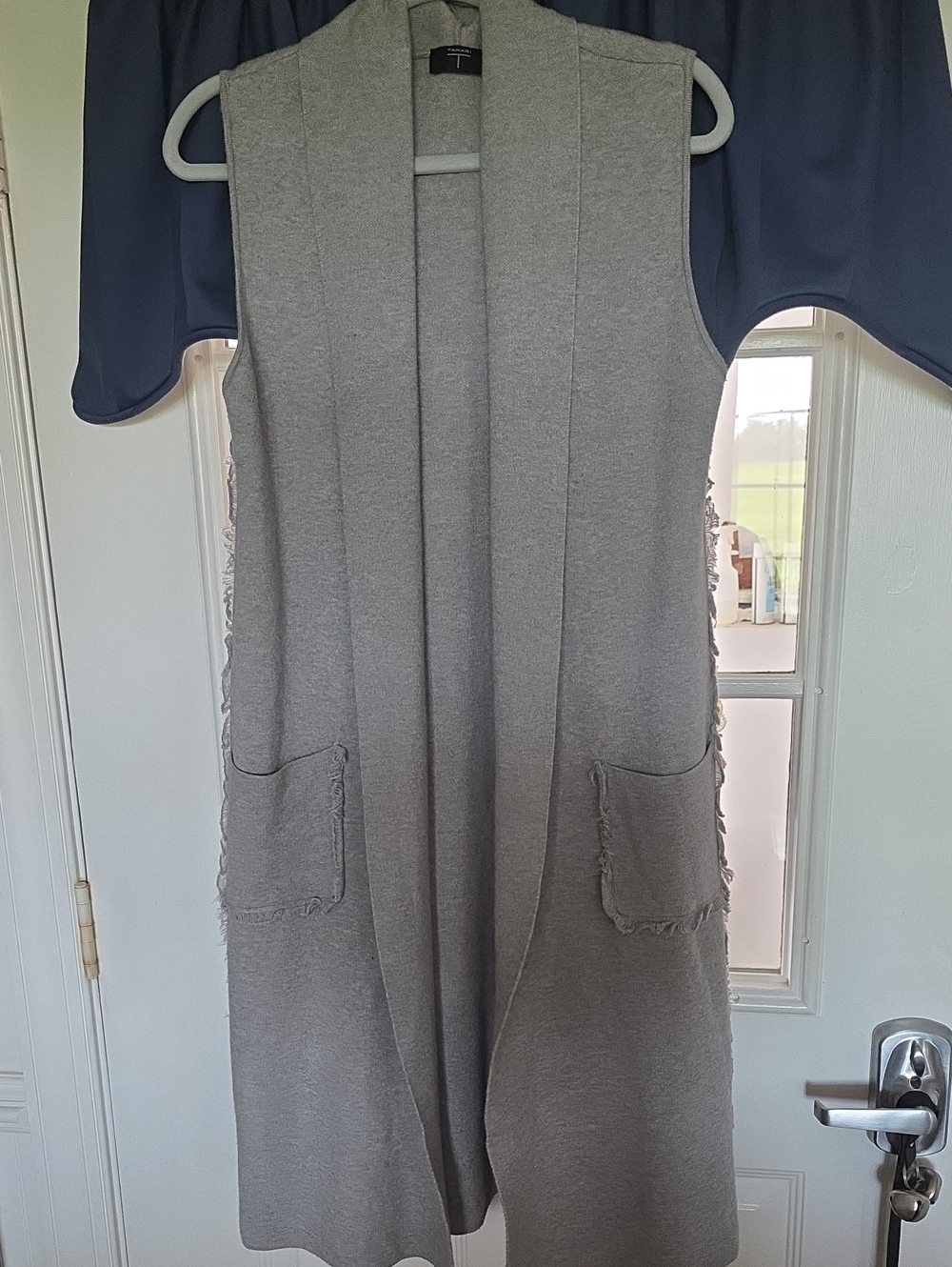 Tahari Grey Long Sleeveless Open-Front Knit Dress Vest